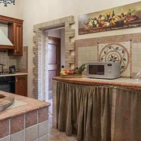 Podere Torricella Villa *