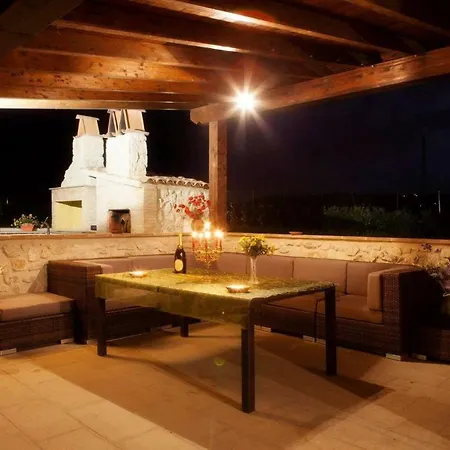 Podere Torricella Villa *